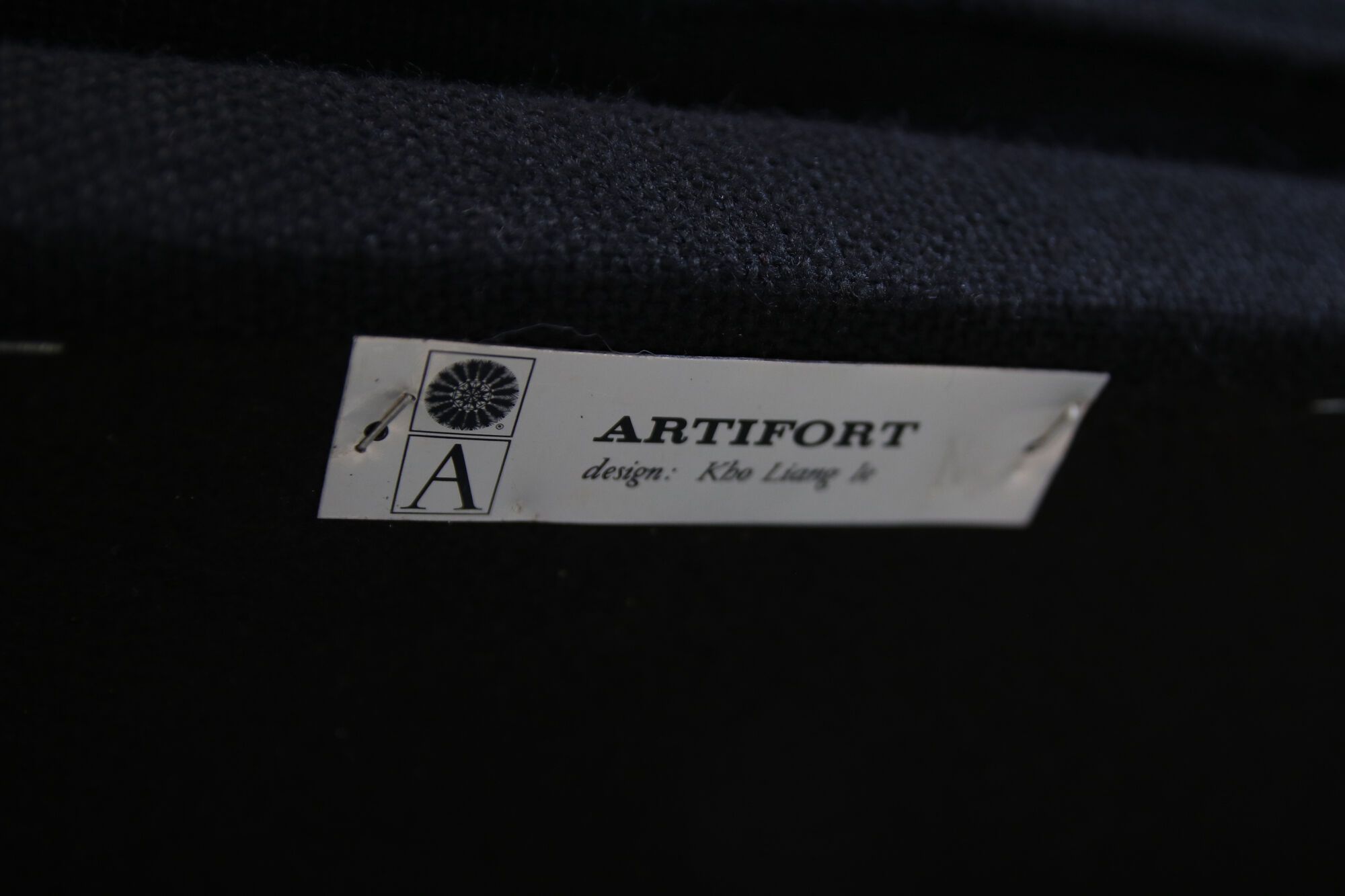 Artifort C671 sofa by Kho Liang Ie in black wool