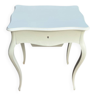 Table, desk