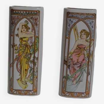 Paire de vases d'après Alfons Mucha