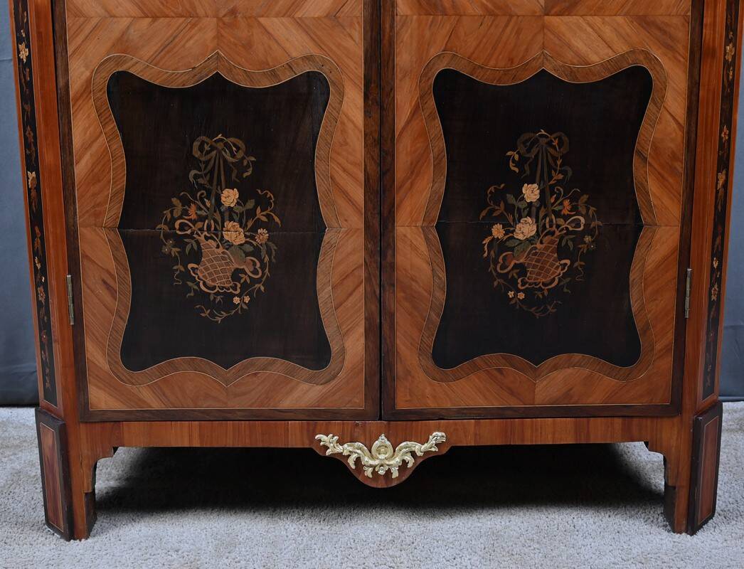 Showcase in precious wood marquetry, Louis XV Transition style.