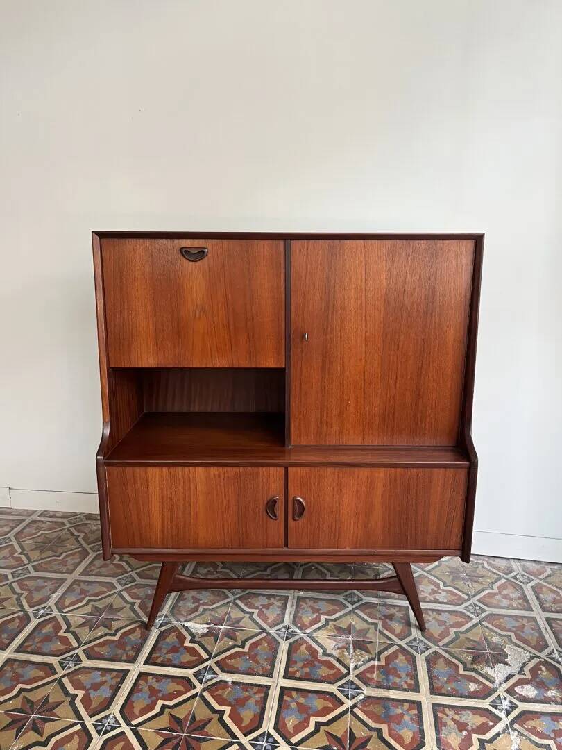 Louis Van Teeffelen for WEBE, highboard