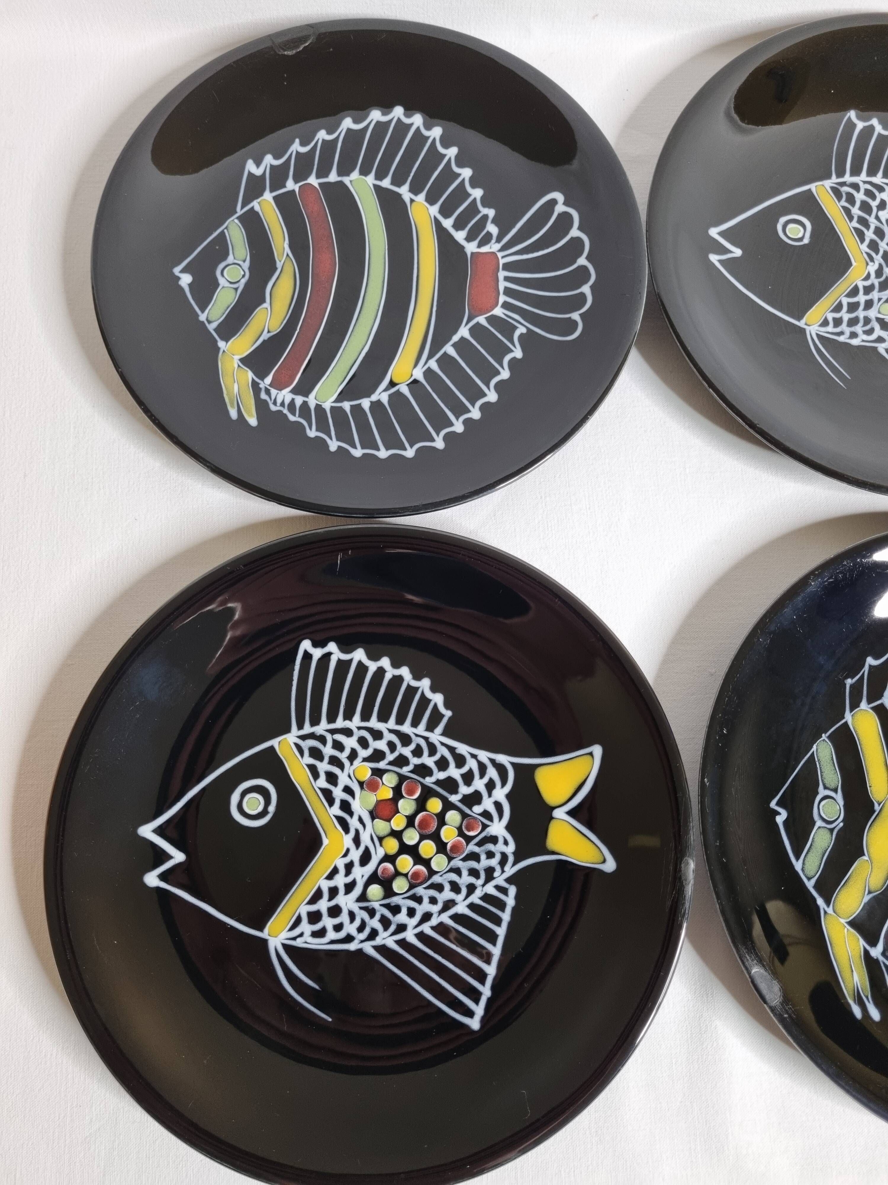Set of 6 vintage plates with fish decoration after Robert Picault, 1960, 24 cm