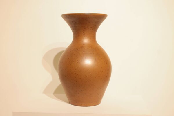 Grand pot en grès pyrité