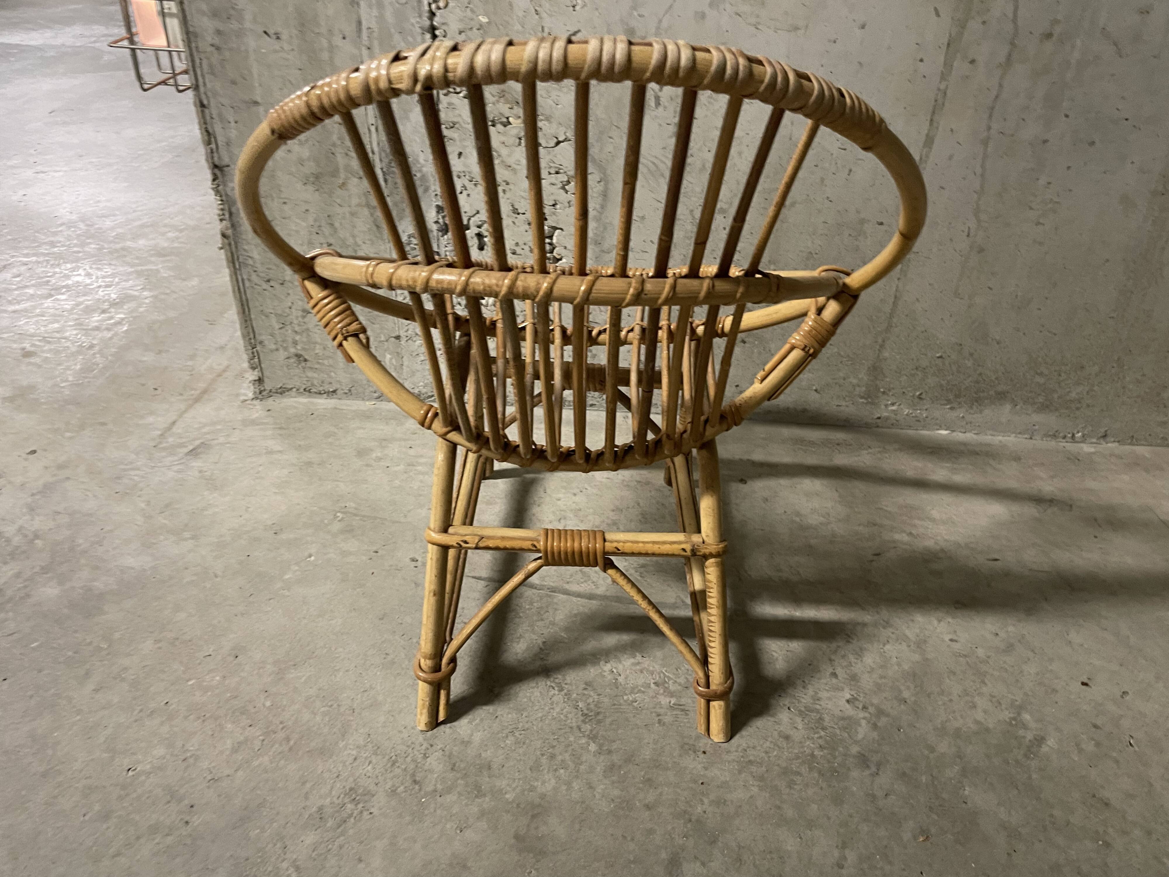 Children's rattan basket chair