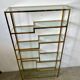Ancienne étagère en métal doré laiton geometrique bibliothèque design années 80 vintage