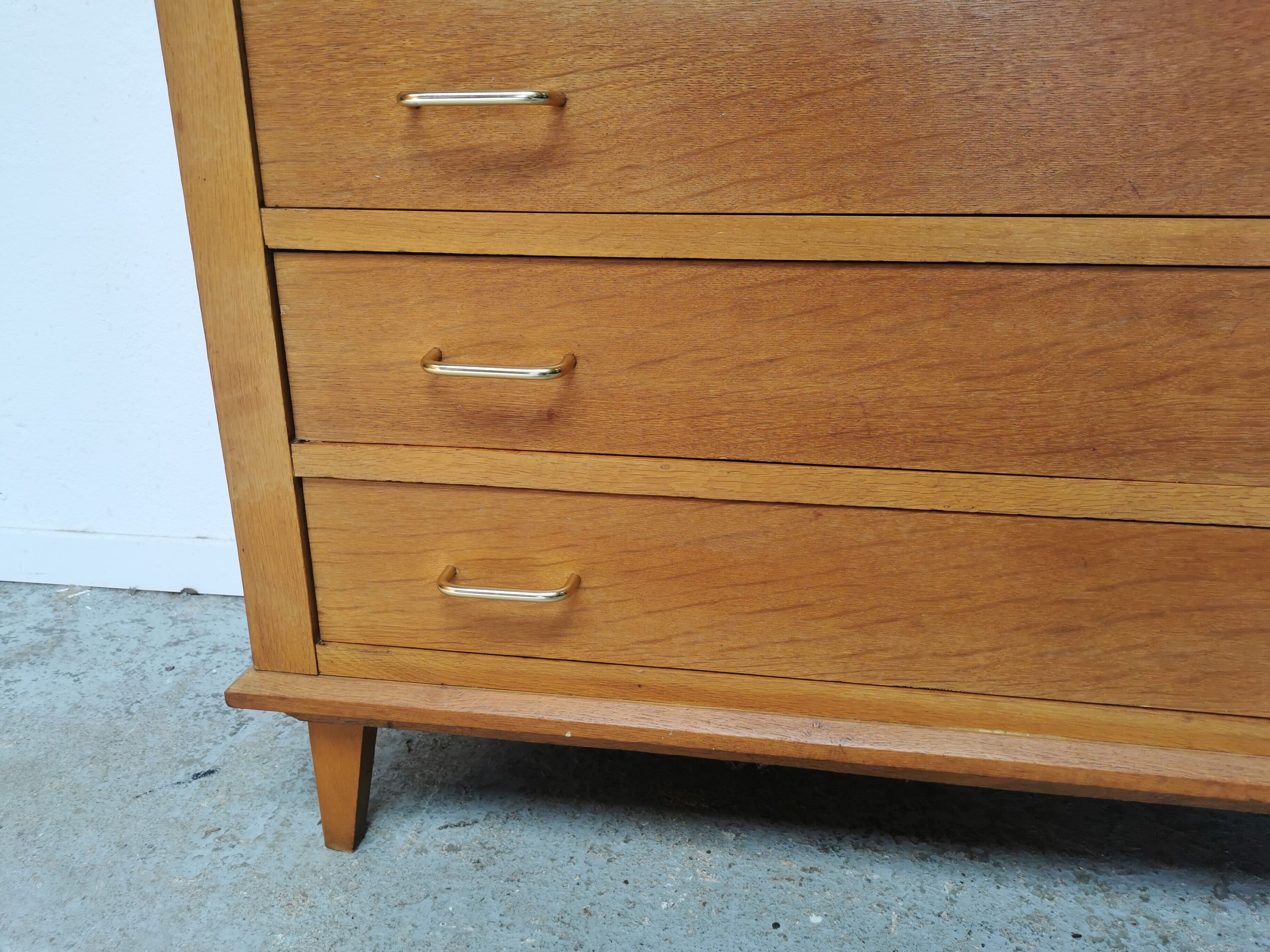 Commode vintage