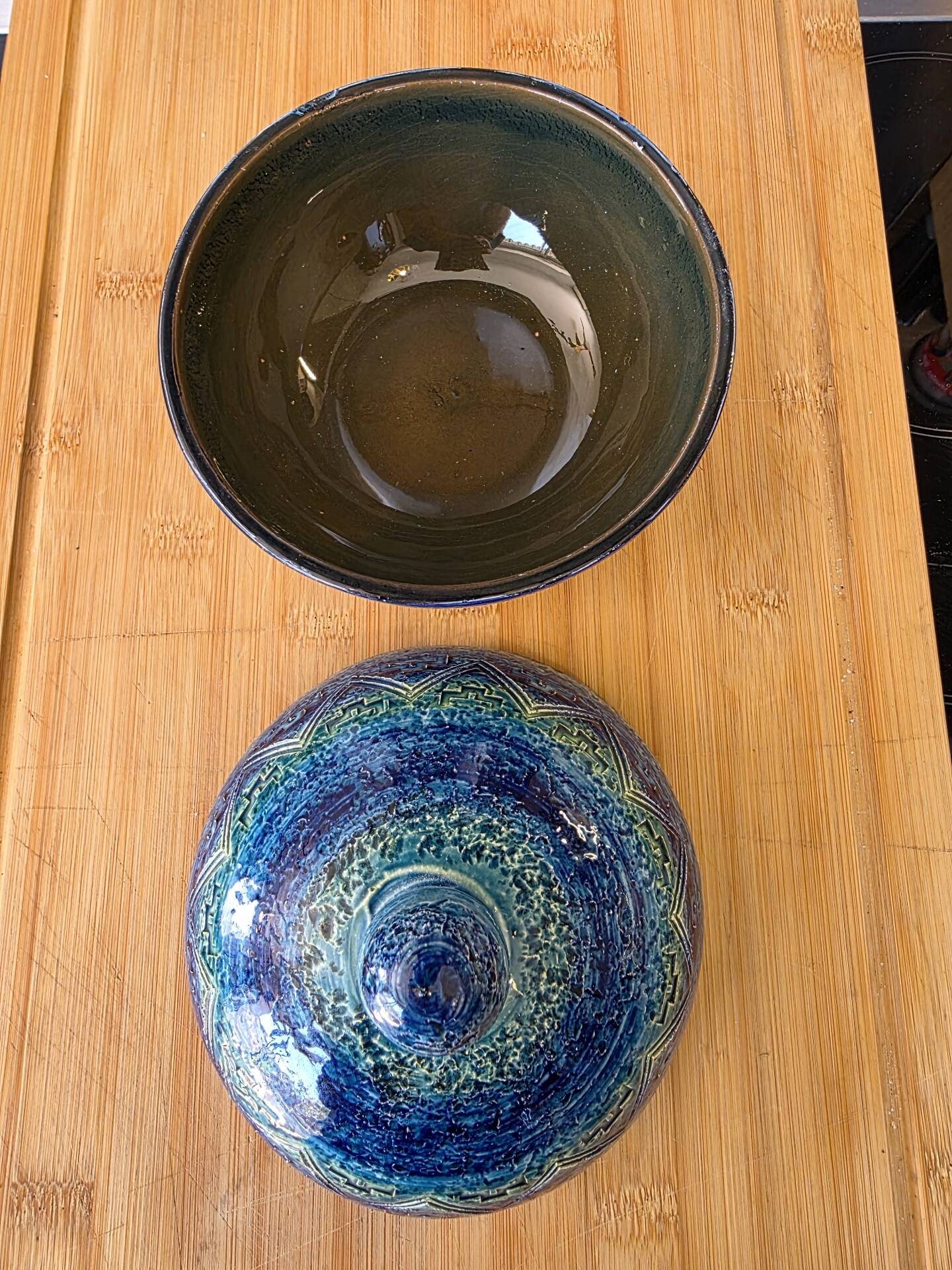 Vintage ceramic bonbonnière in Bitossi Rimini Blue style.