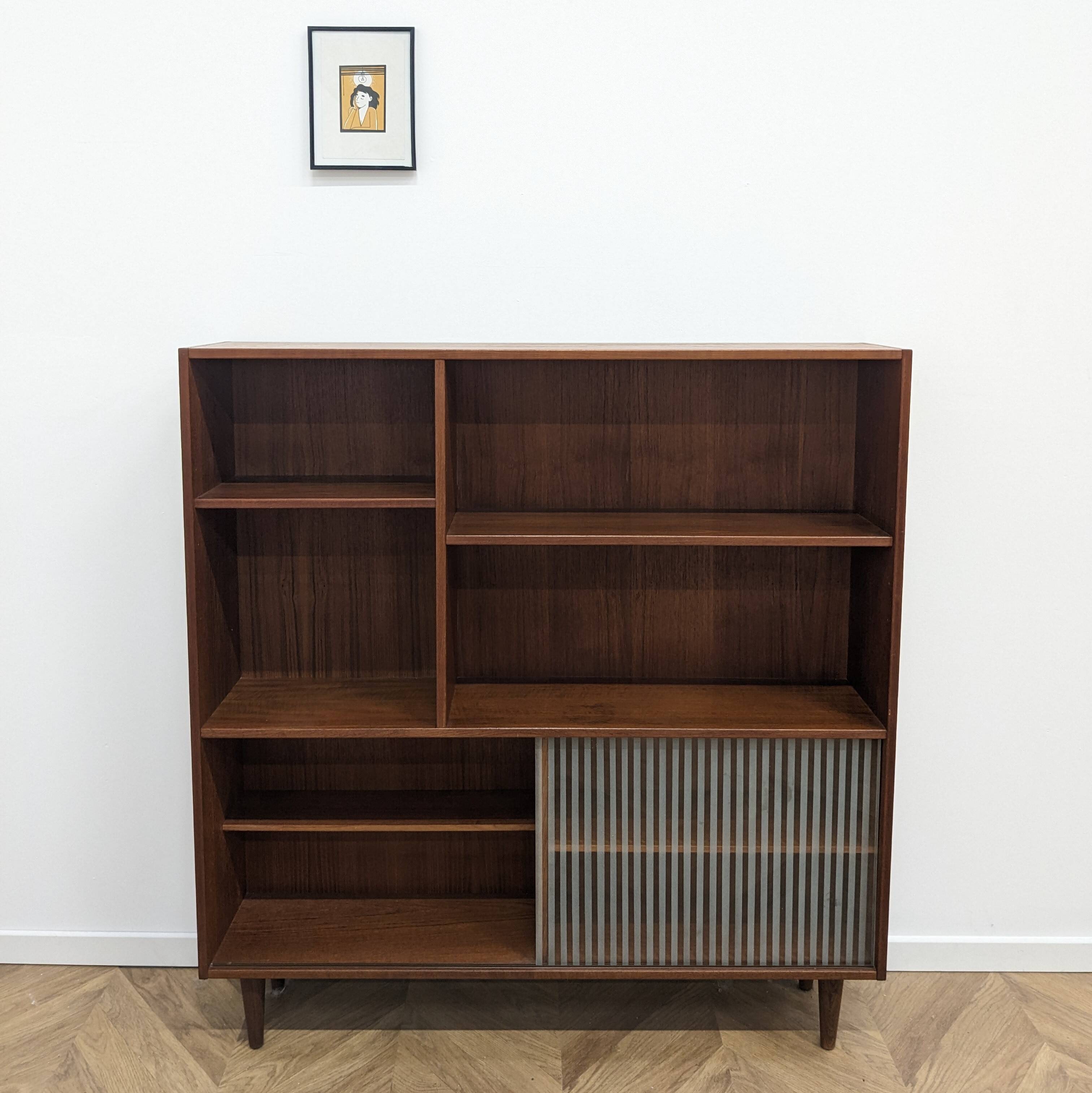 Danish bookcase 60s