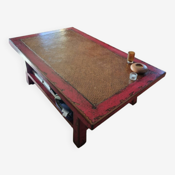 Grande table basse chinoise rouge laquée