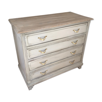 Old white patinated/cream dresser