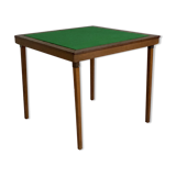 Folding bridge table