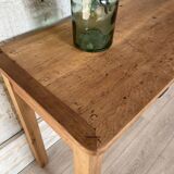 Console service in solid oak, circa 1900.