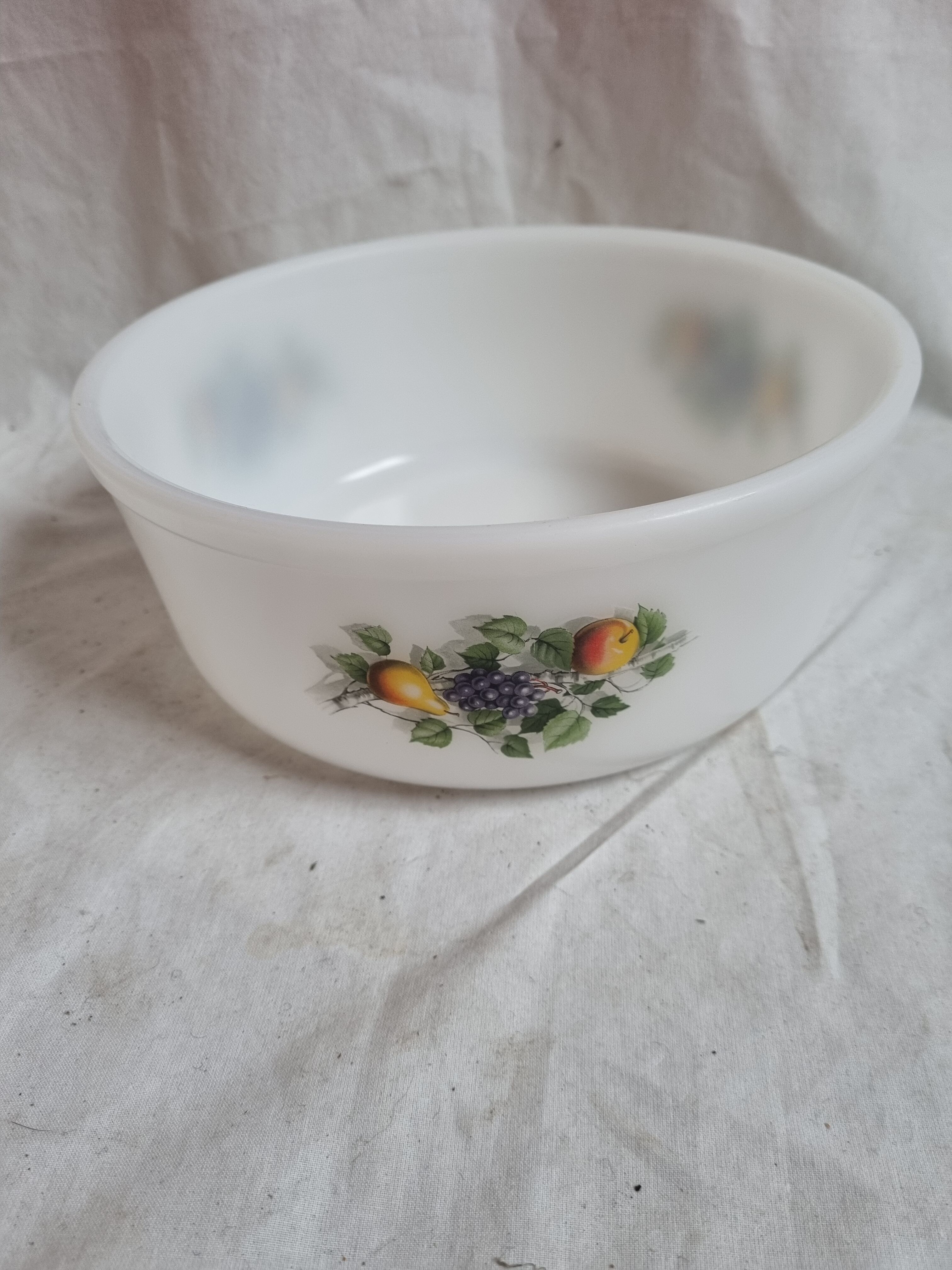 Arcopal salad dish from 1970