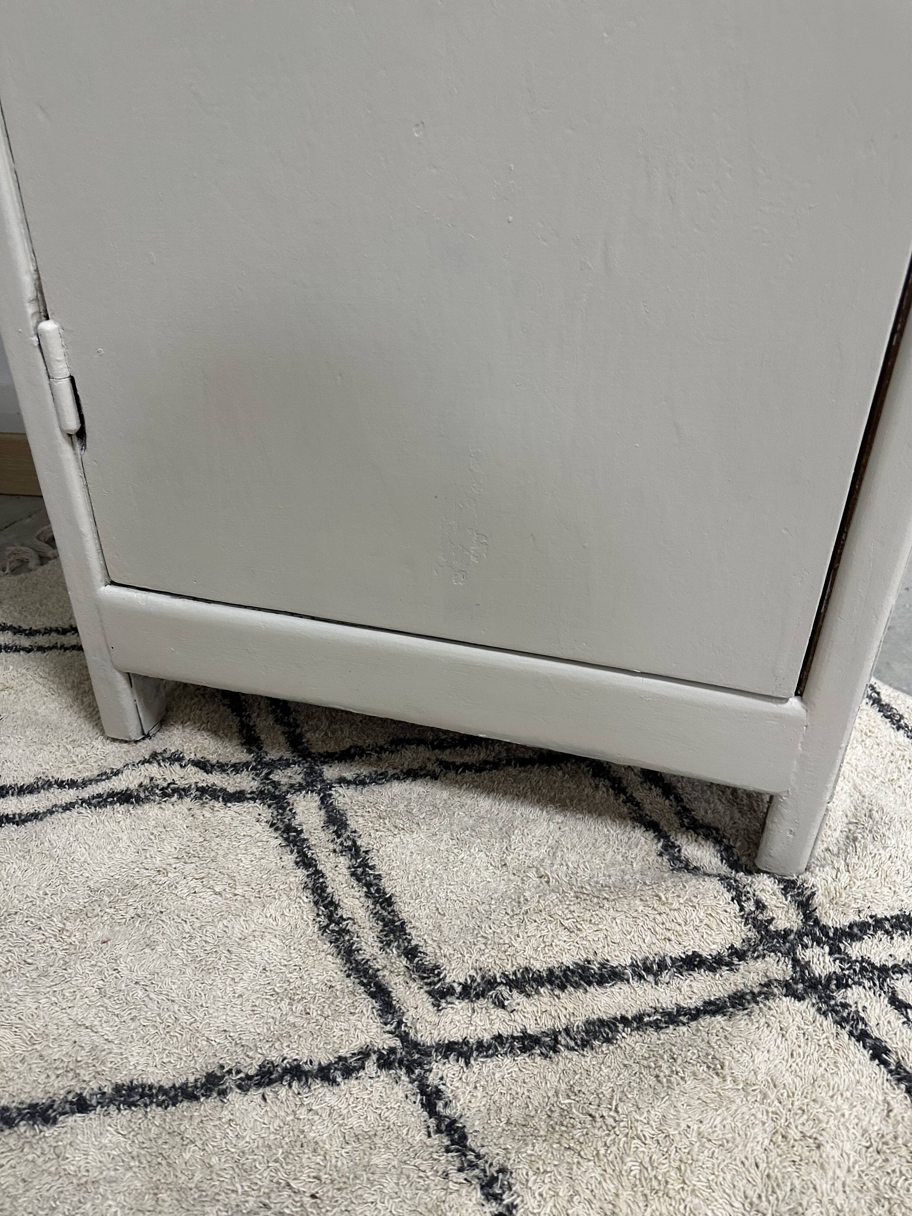 Parisian wardrobe in linen wood