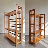 Folding bookseller's shelf