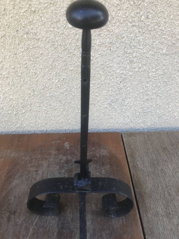 Aire de landiers a crémaillère fer forgé cintré avec porte broche vintage