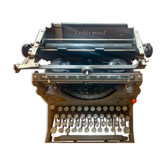 Typewriter, 30s-40s, Underwood, American brand founded in 1895