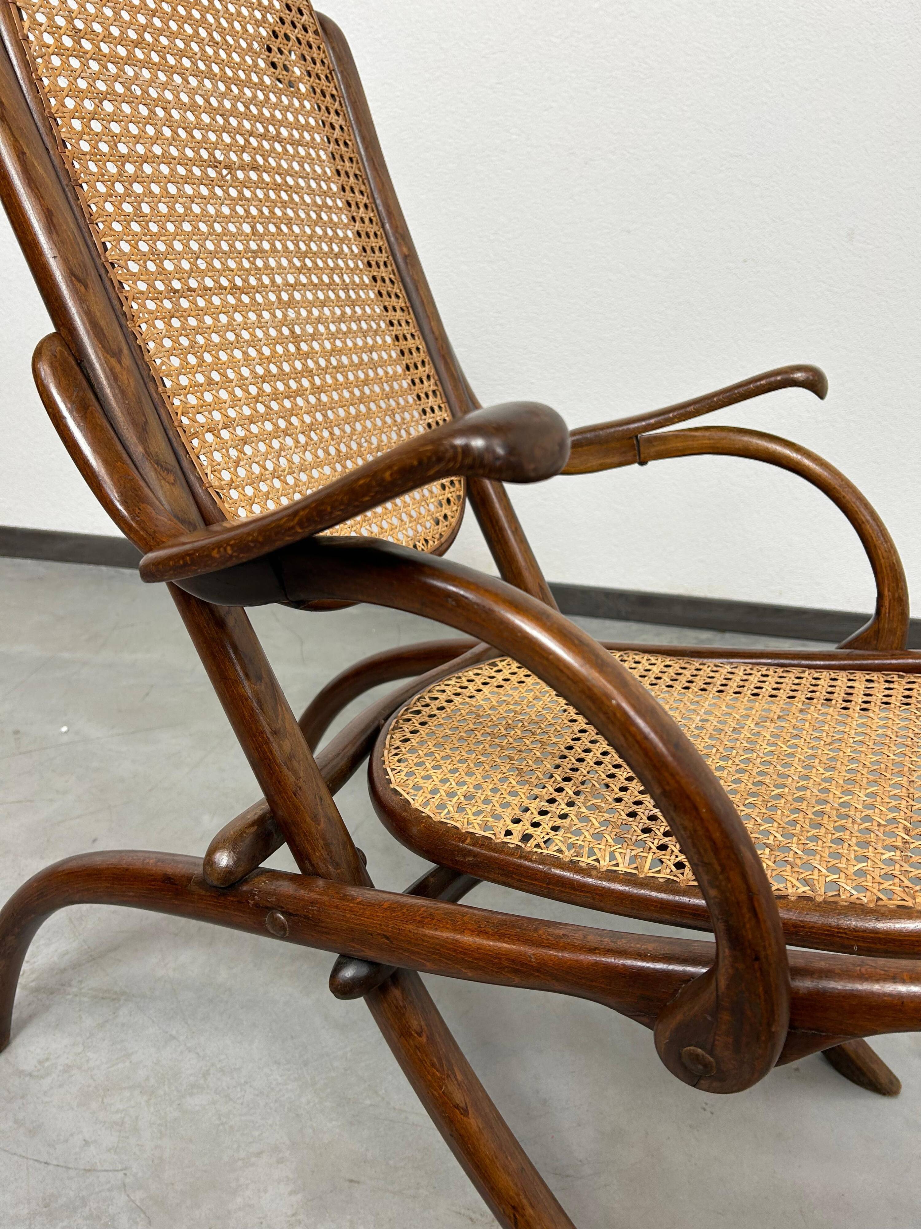 Very rare Thonet armchair no. 6331