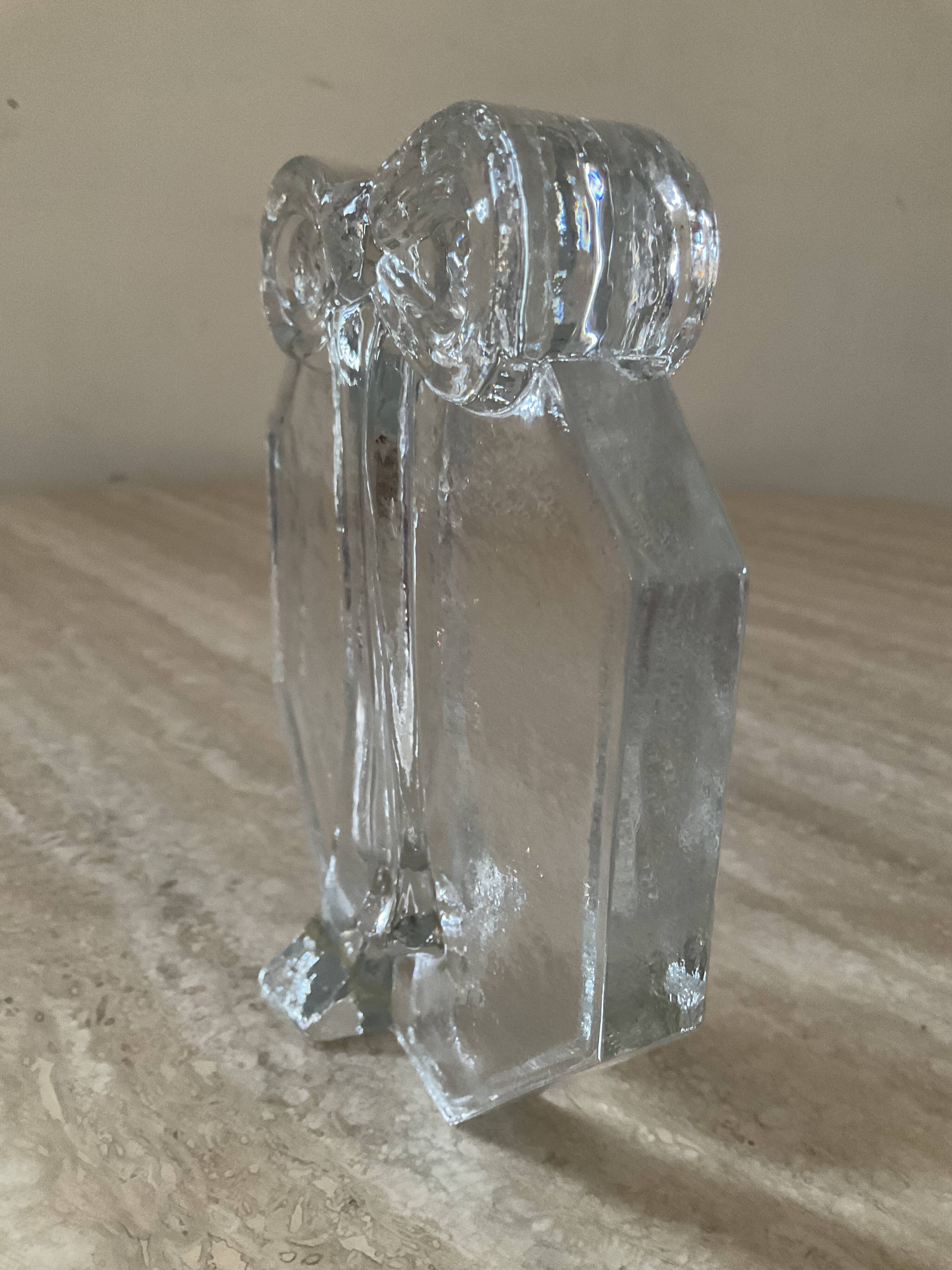 Vintage soliflore vase in molded/pressed glass paste