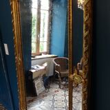 Miroir XIXème à parcloses en stuc doré 100 x 175 cm