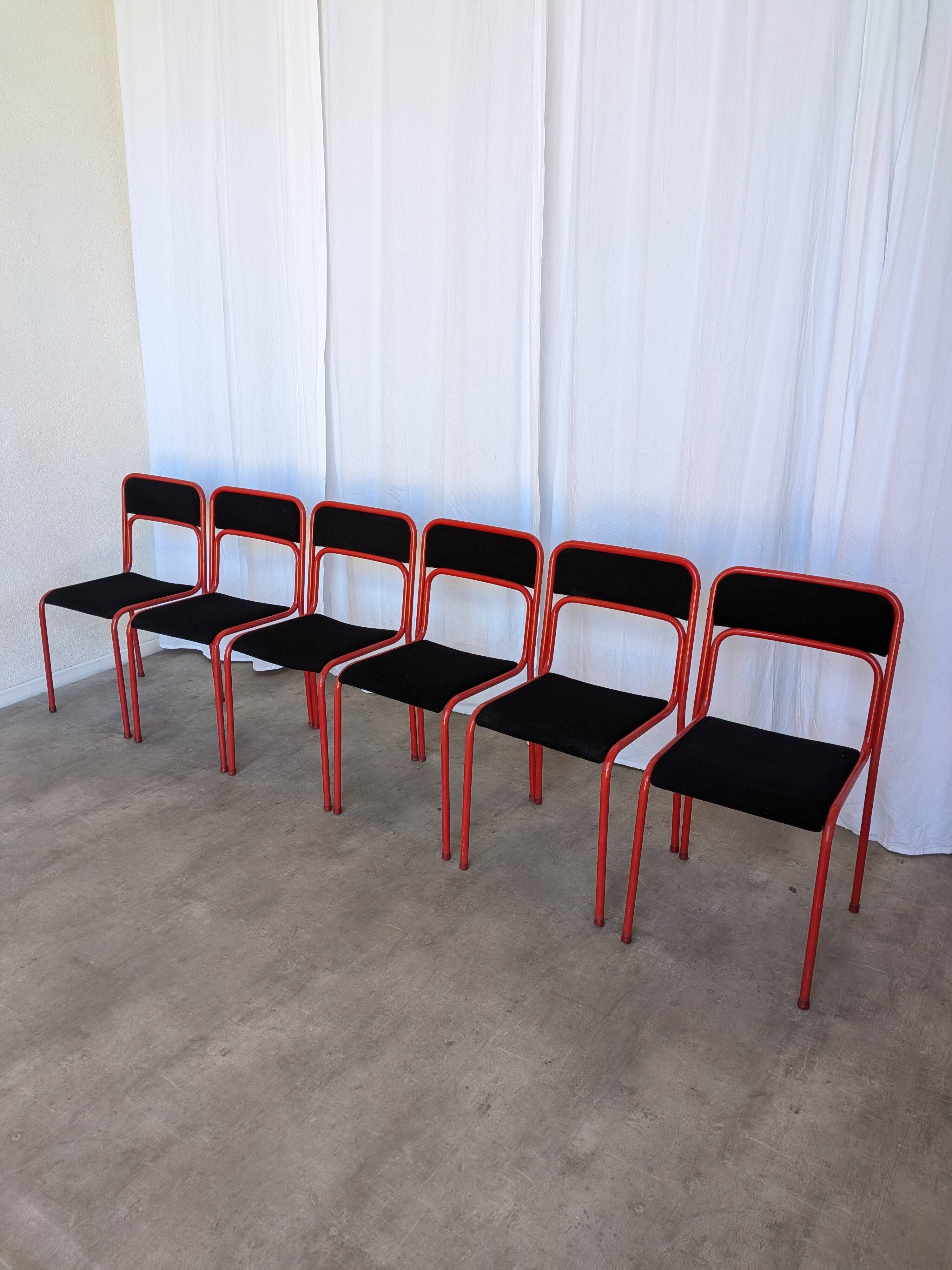 Set of 6 red & black metal chair: space age stackable dining chair baša