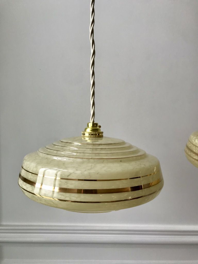 Pair of suspensions in yellow Clichy glass and golden border 40s-50s