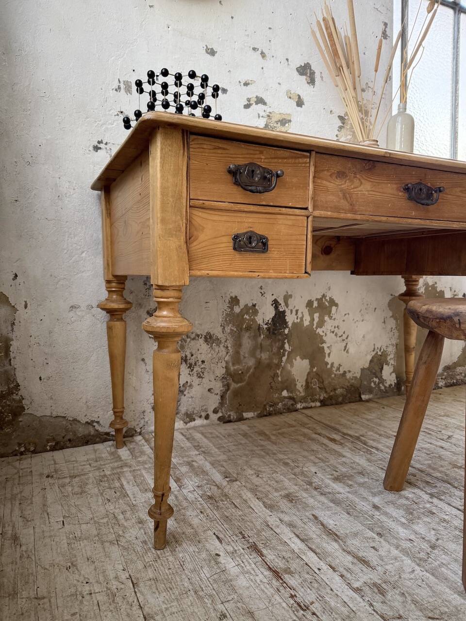 Blonde walnut desk and pine top 1900