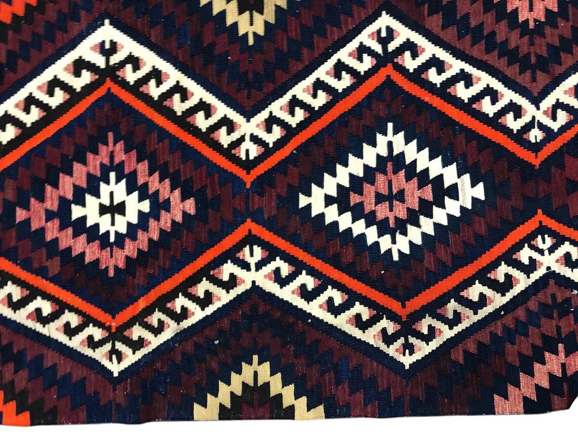 Oushak Vintage Kilim Runner
