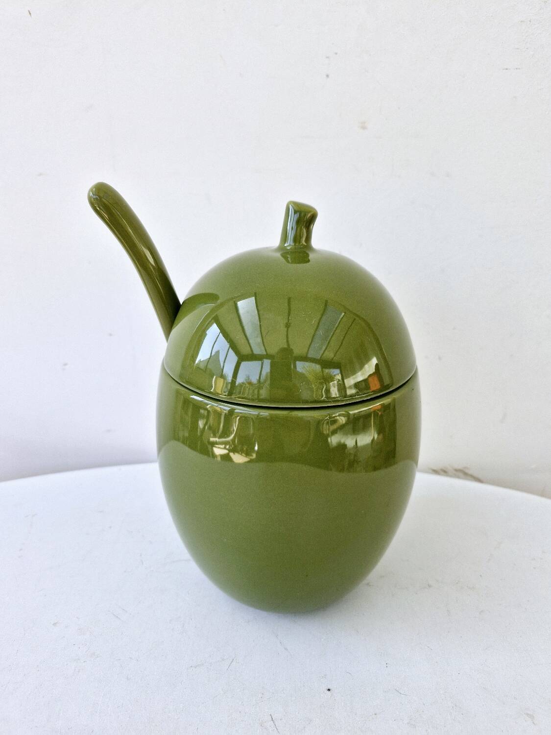 Pot a olives pickles avec cuillère céramique allemande vert asa