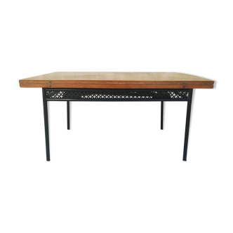 Flexible table