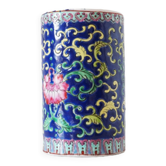 Chinese glazed ceramic pot