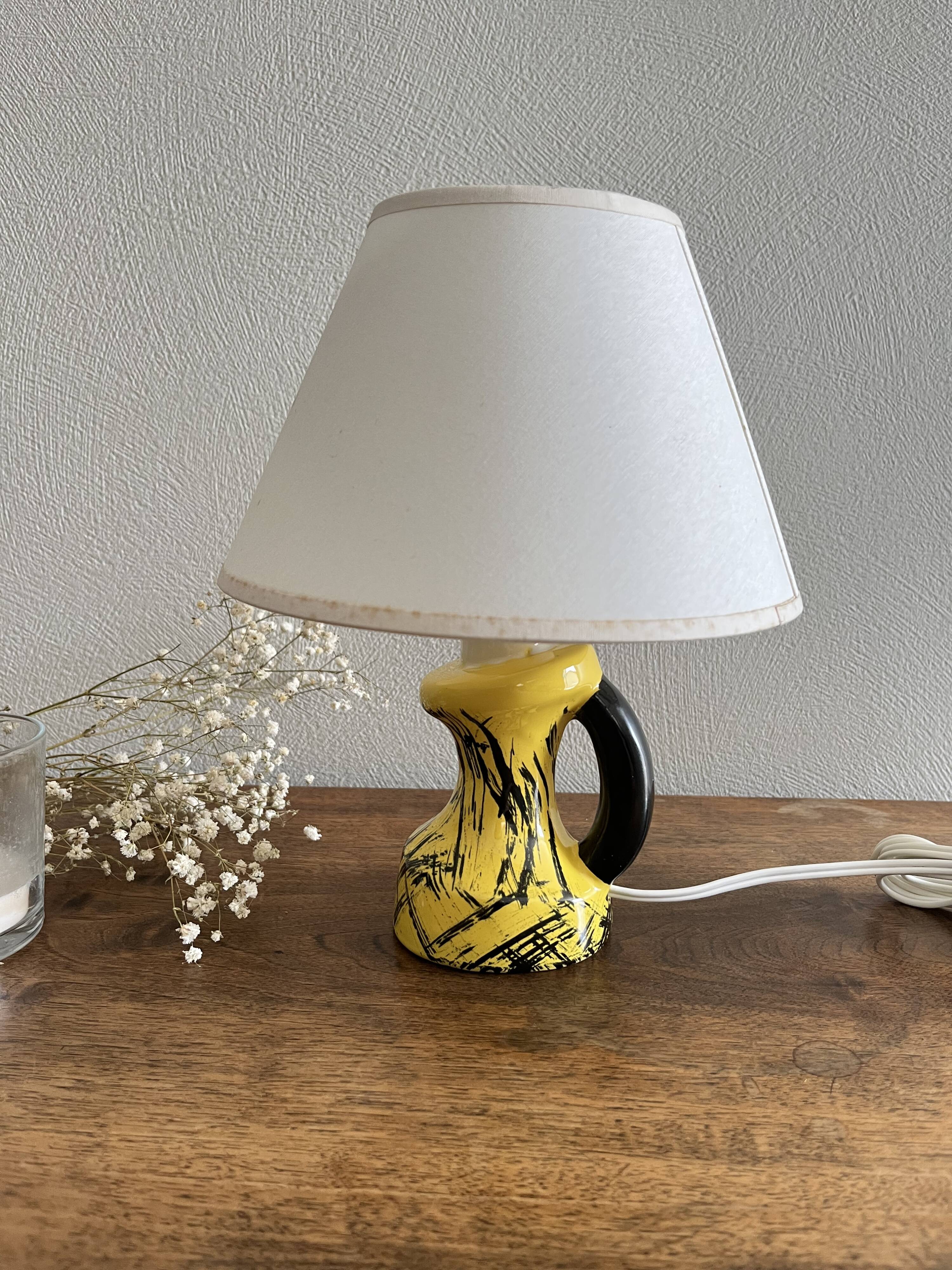 Vintage yellow and black ceramic lamp