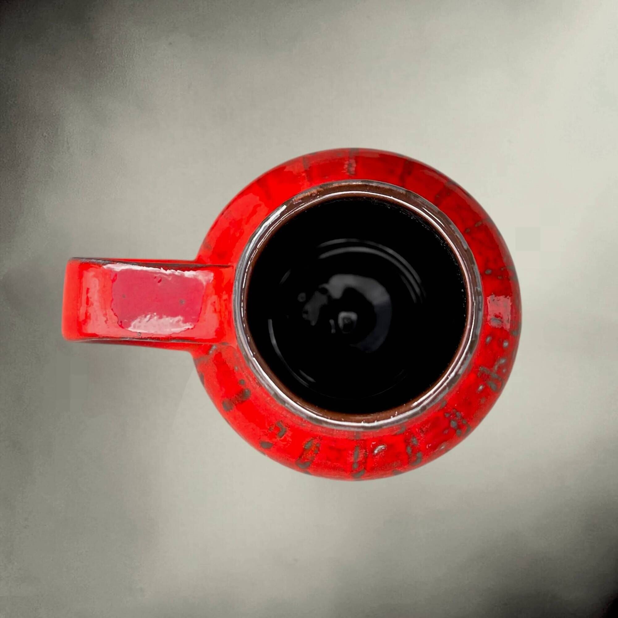 Vase Carstens Tönnieshof 1532-34 in red and grey fat lava ceramic – 1960s