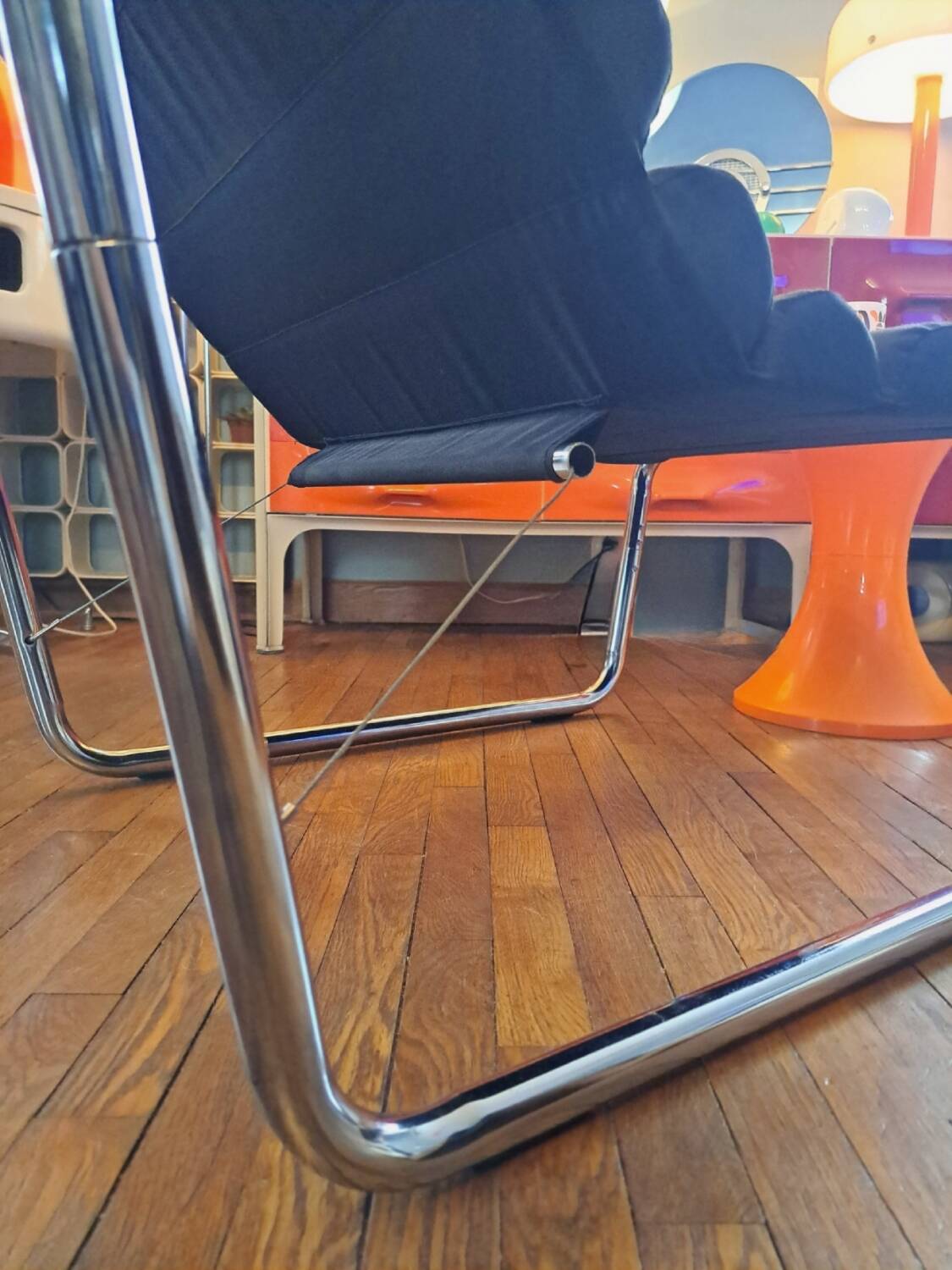 Fauteuil suspendu
"boudins" Dlg Michel BOYER1970