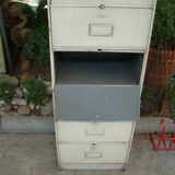 Clamshell cabinet