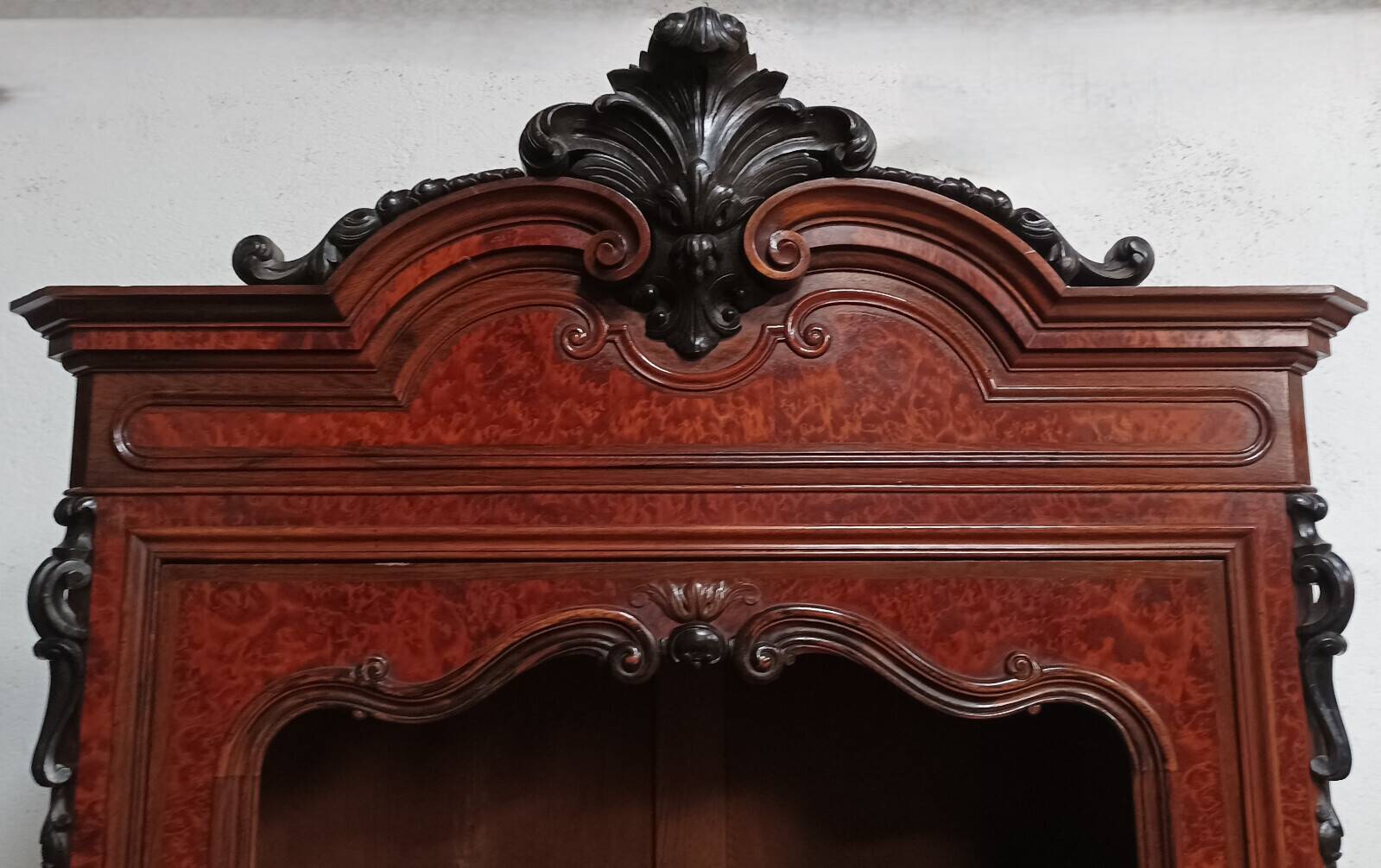 Library from the Napoleonic III era in thuya burl.