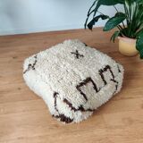 Ethnic Béni Ouarain Berber pouf