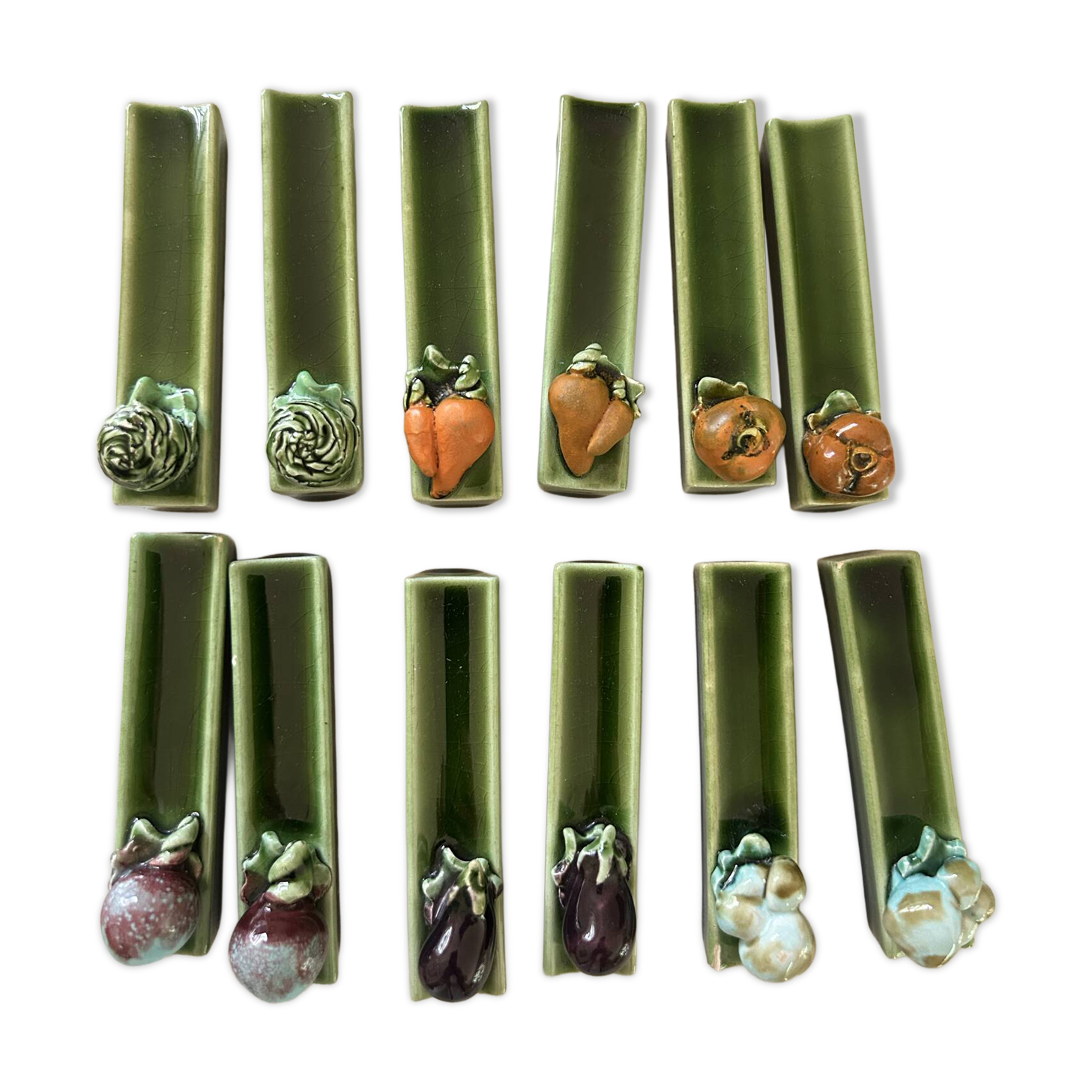 Set of 12 knife rests