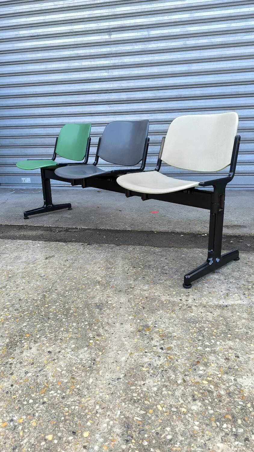 3-seater bench by Giancarlo Piretti for Anonima Castelli 1970