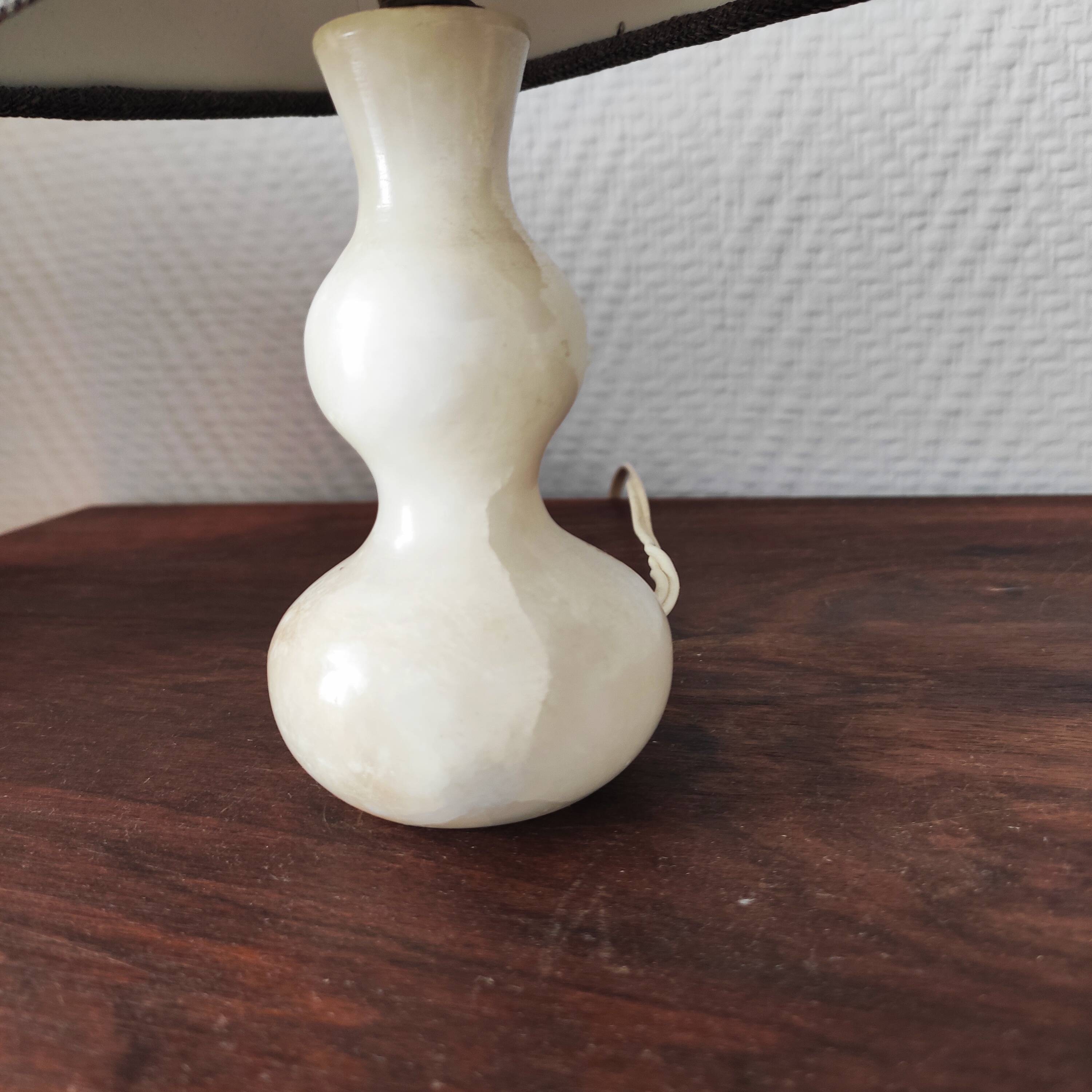 Paire de lampes vintage 1950 en albâtre
