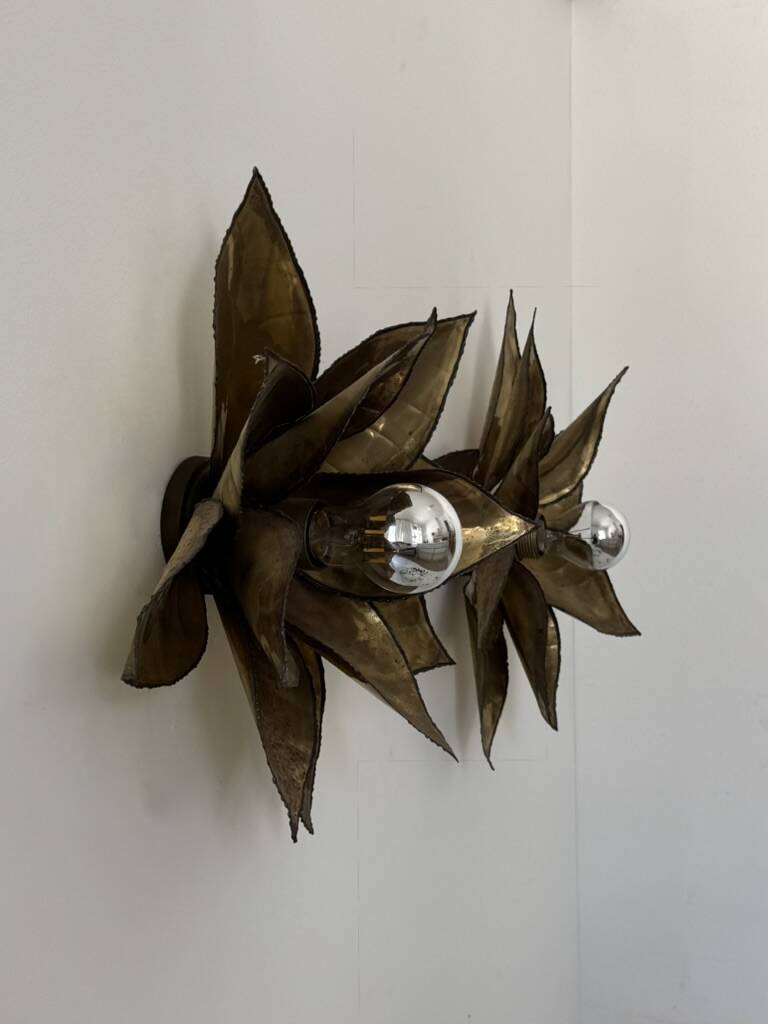 Pair of vintage patinated brass wall lights with floral motif, France, 1960.