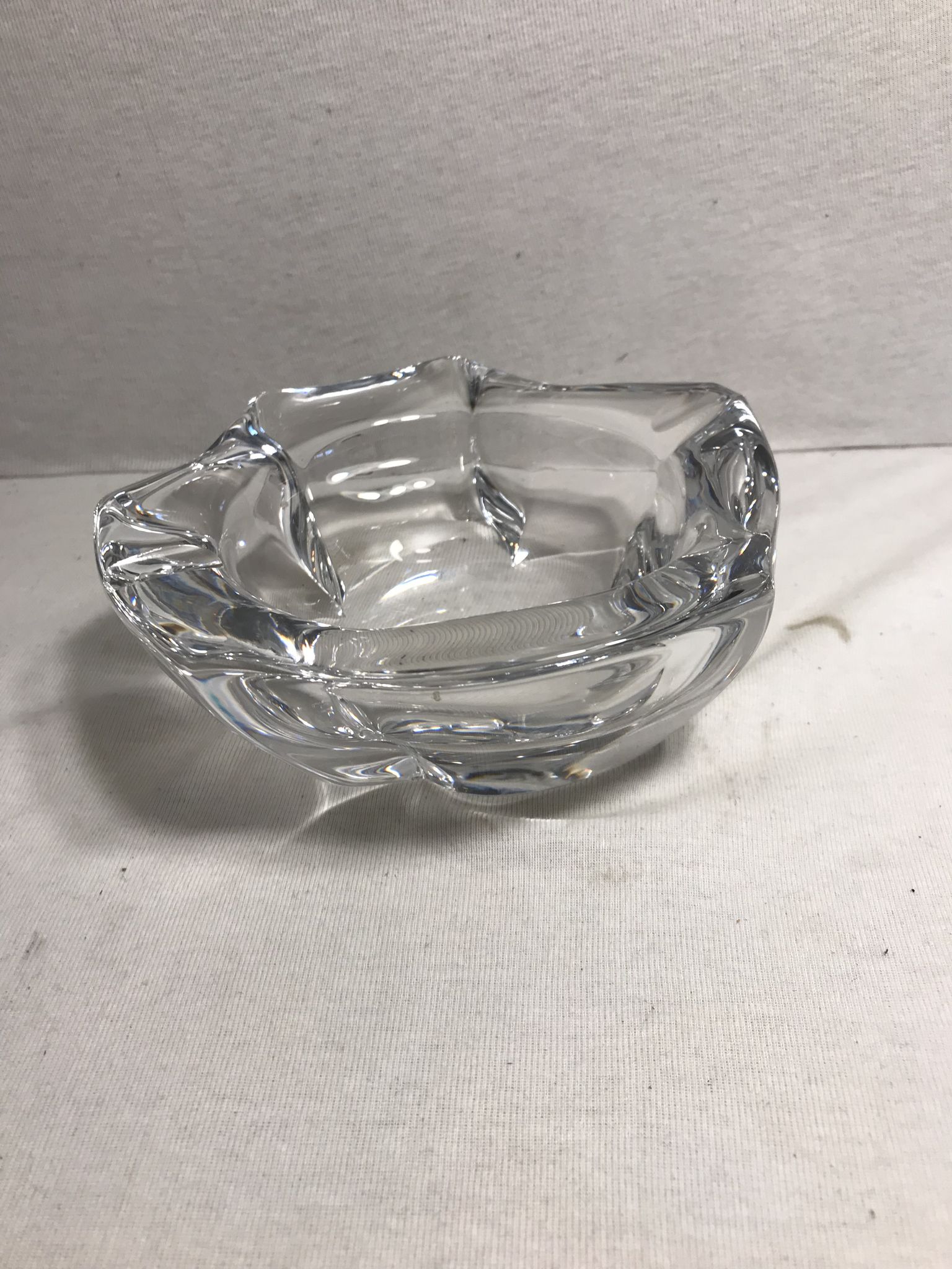 Former grand model Daum crystal ashtray signed France vintage