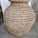 Straw jar basket