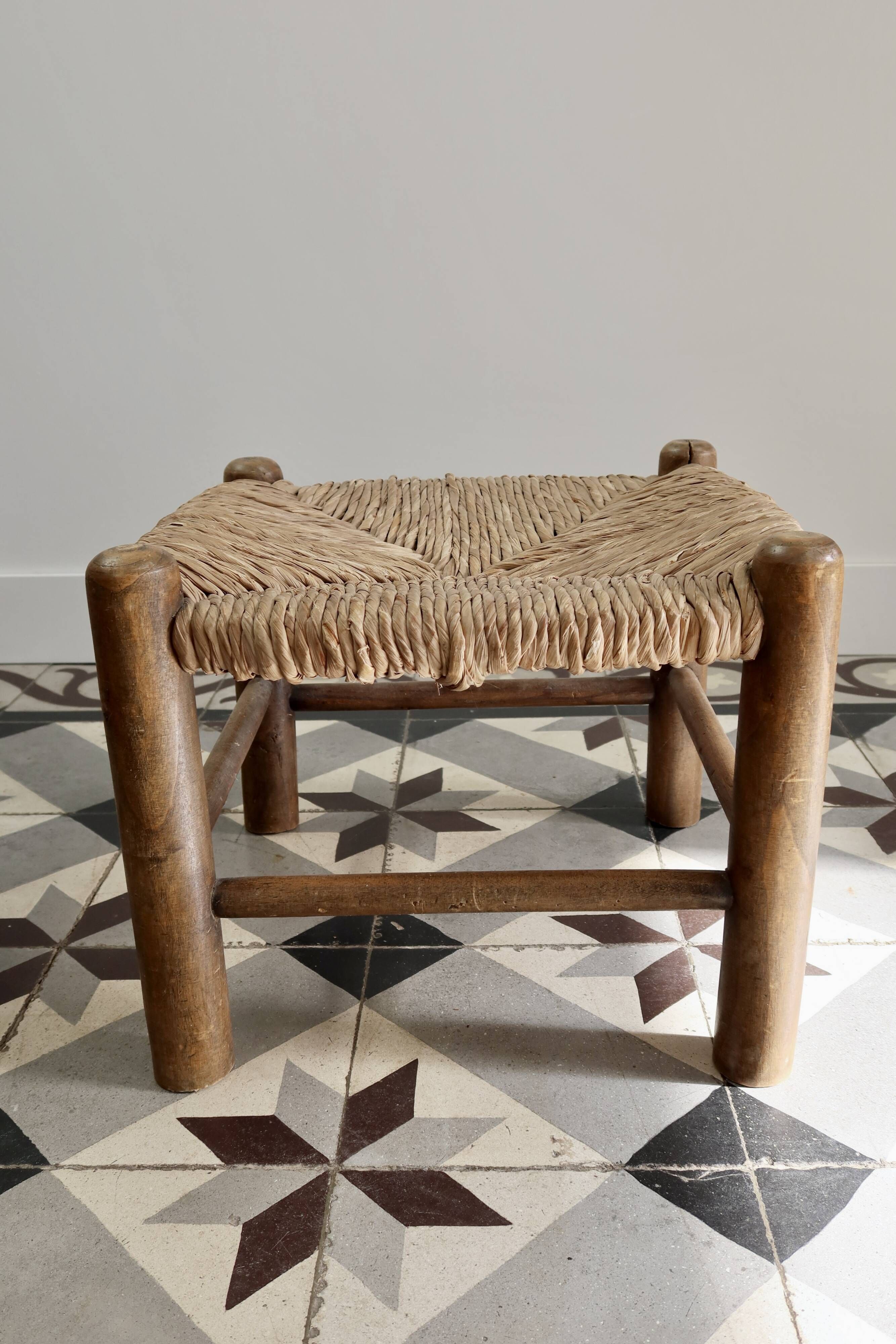 Vintage low stool in wood and straw – Woven straw seat