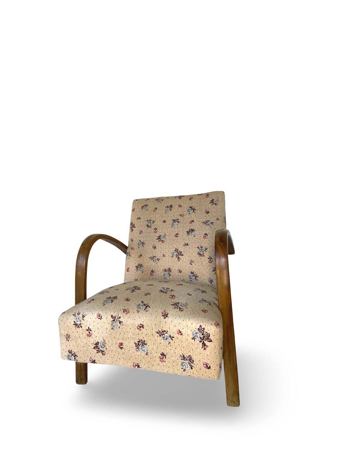 Ensemble de fauteuils Art Déco avec accoudoirs en hêtre arqués.