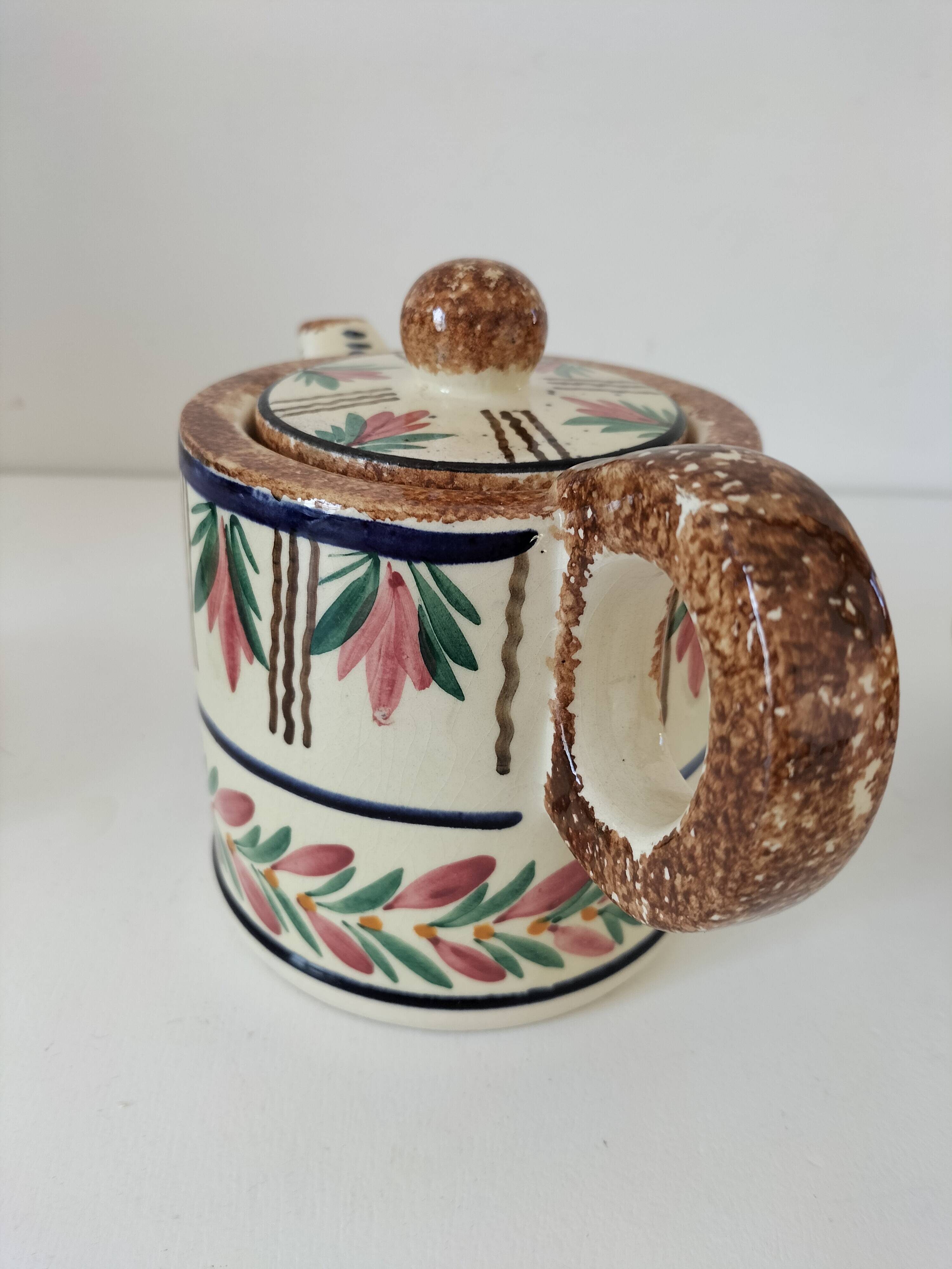 HB Quimper Teapot, Cups and Ramekin Set