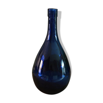 Vase de décoration bleu roi