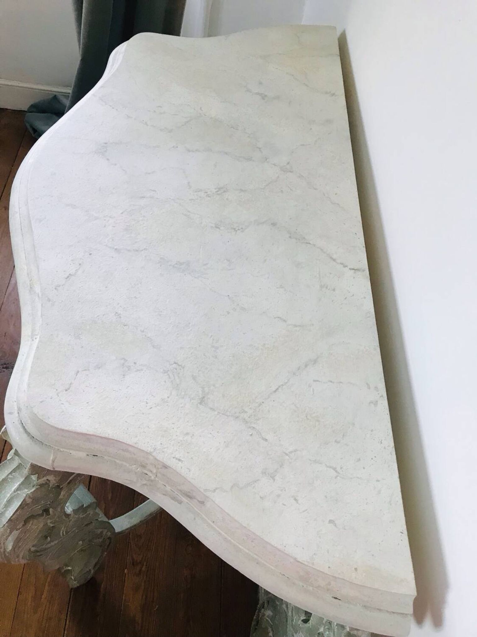 Baroque console