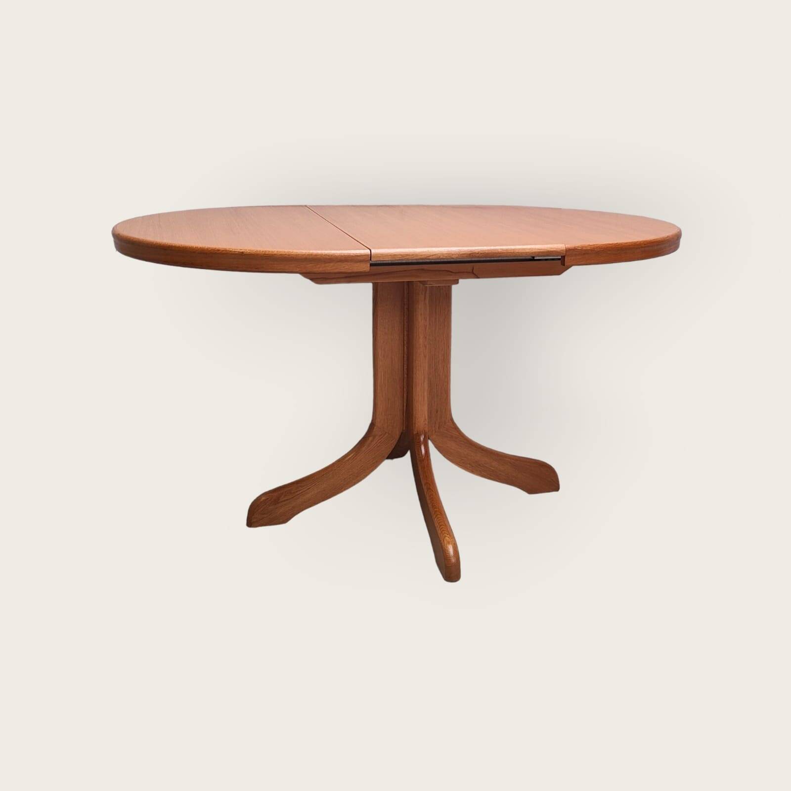 Table à manger vintage