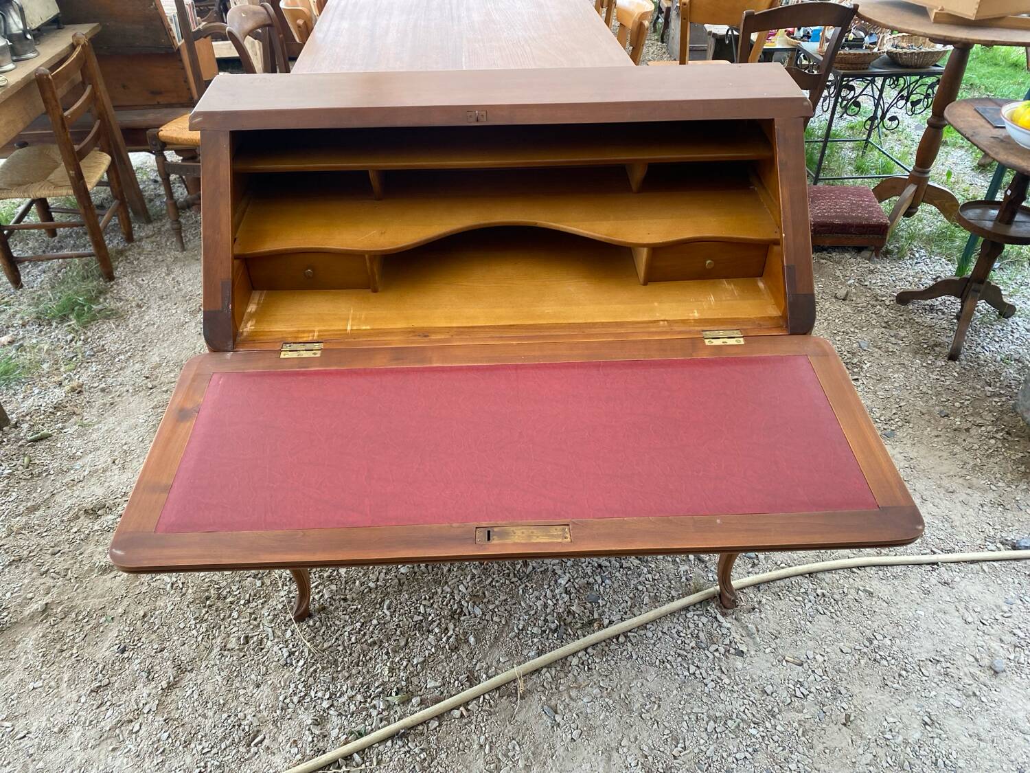 Cherrywood secretary